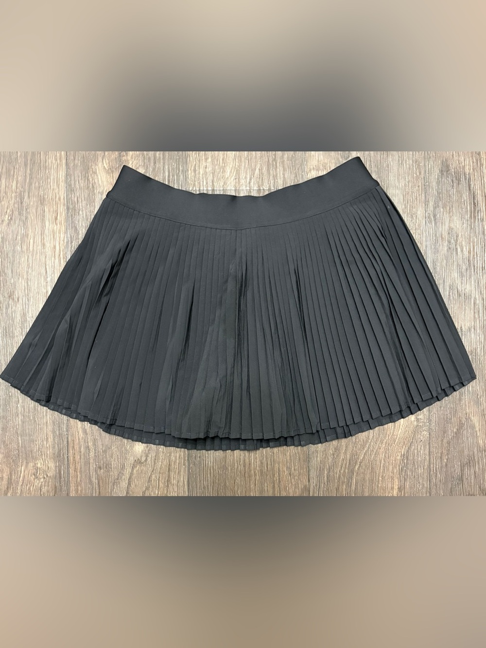 Lululemon Varsity HR Pleated Tennis Skirt Black Size 8 NWT